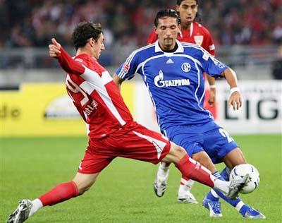 对利物浦的 对利物浦的